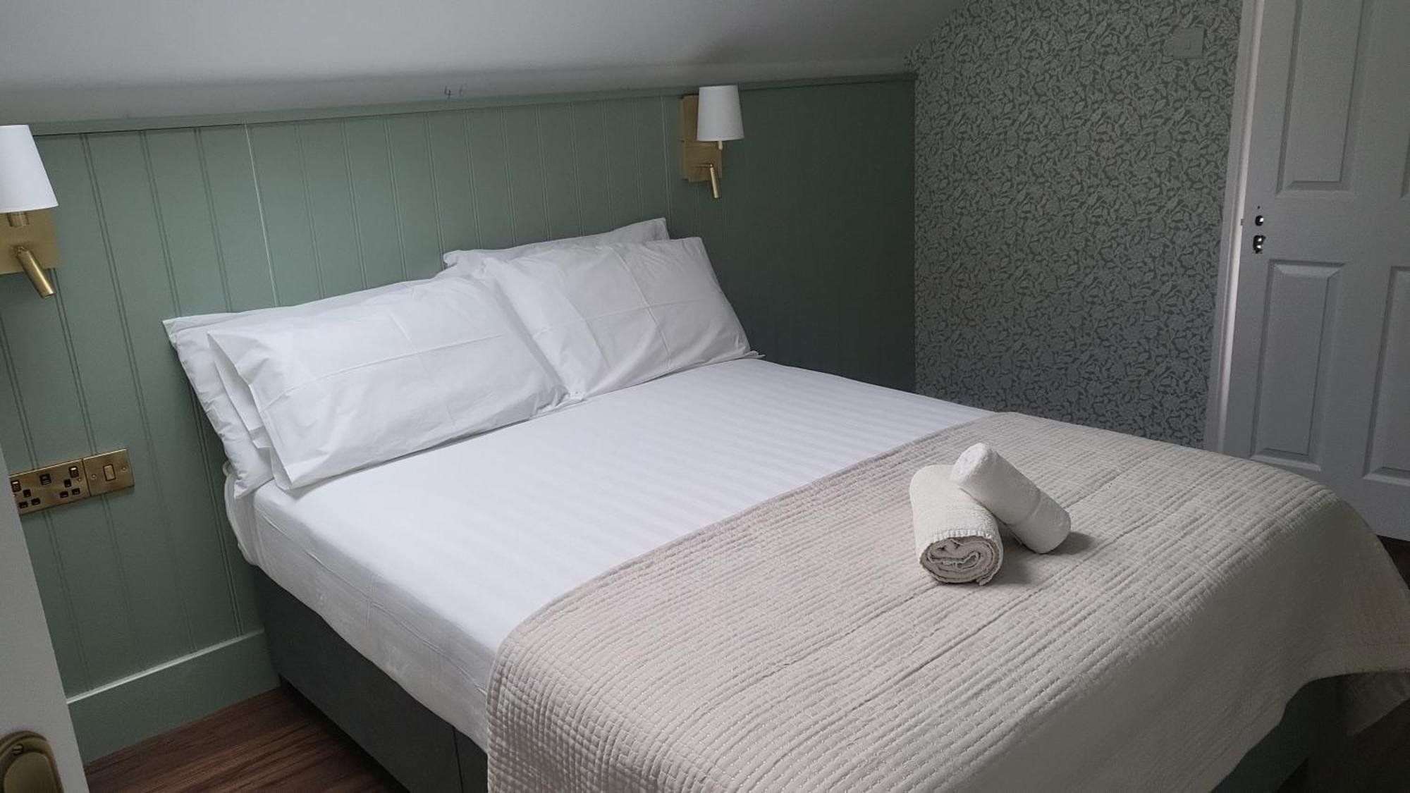 골웨이 Urban Nest Townhouse B&B 외부 사진